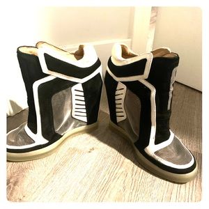 Gwen Stefani L.A.M.B WEDGE SNEAKERS
